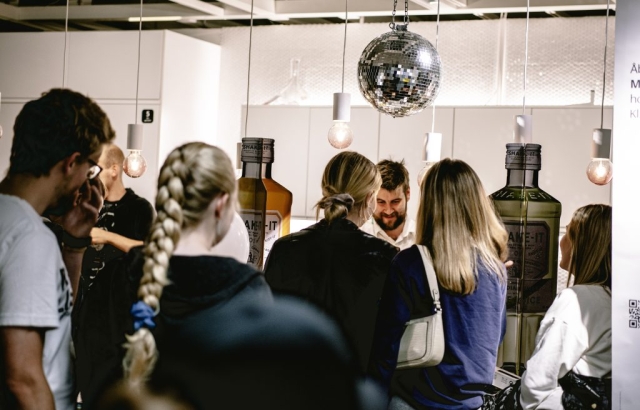 bartender eventfotografering i Ikea